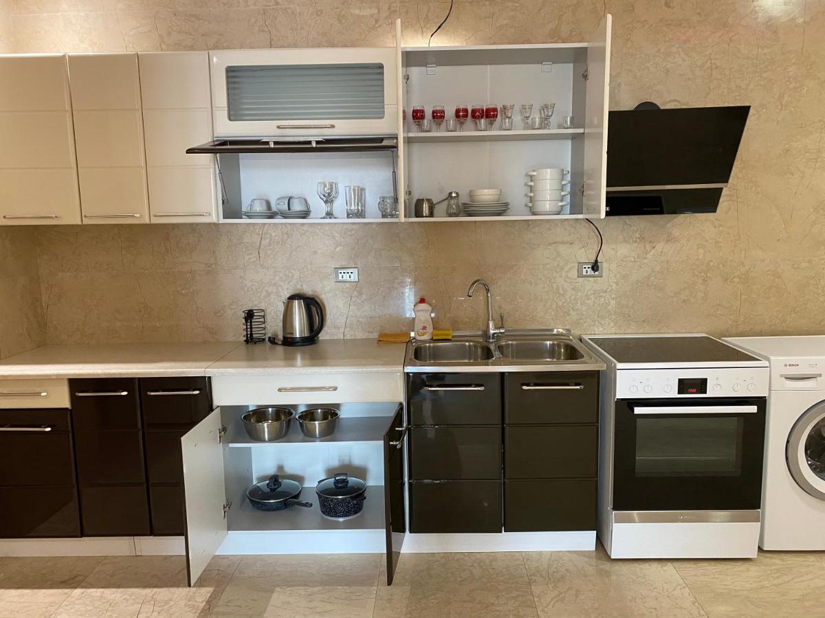 Apartment In Porta Batumi Tower Exteriér fotografie